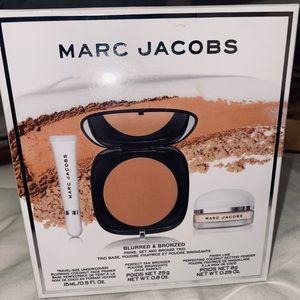 Marc Jacobs box